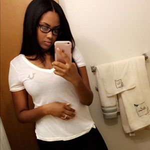 Meet your Posher, Alanda